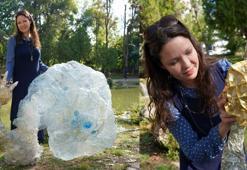Atıkları güzelliğe dönüştürüyor