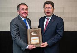 Bakan Tunç, Kazakistanlı mevkidaşı ile görüştü