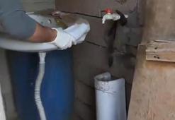 Lavabo musluğuna bağlı düzenek ortaya çıkarıldı; yerin altından 3,5 ton kaçak motorin çıktı