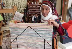 Sıfır atık bilinciyle poşetleri ip yapıp, eşyaya dönüştürdü
