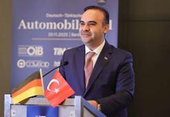 Bakan Kacır, Berlin’de 2025 Alman-Türk Otomotiv Zirvesi’nde konuştu