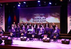 Sağlık çalışanlarından ‘Kasımda Şarkılar Başkadır’ konseri