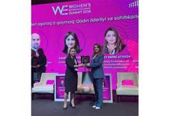 ULUSKON Başkanı Atasoy, Bakü’de ‘Yılın Başarılı İş Kadını’ ödülüne layık görüldü