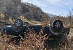 Kayıp olarak aranan öğretmen, devrilen kamyonette ölü bulundu