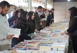 Cizre’de ilk kitap fuarı kapılarını açtı