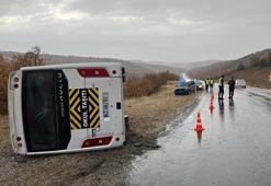 Konya'da okul servisi devrildi; 28'i öğrenci 29 yaralı
