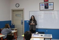 Mezun olduğu liseye öğretmen oldu