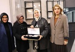 AK Parti Genel Merkez Kadın Kolları Başkanı Ercan, öğretmenlerle buluştu