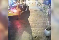 Beyoğlu'nda yere düşen telefonu alıp kaçan şüpheli kamerada