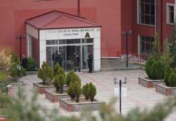 Gümüşhane Üniversitesi'nde kadın memur silahla rehin alındı; şüpheli ikna edildi