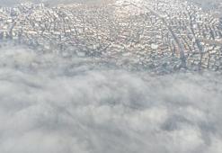 Sivas'ta yoğun sis etkili oldu