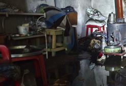 Evdeki odun sobasından çıktığı değerlendirilen yangında 80 yaşındaki kadın öldü