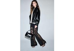 Yeni yılın ışıltılı dokunuşları DeFacto koleksiyonunda