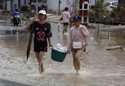 Tayland’da etkili olan selde hayatını kaybedenlerin sayısı 82’ye yükseldi