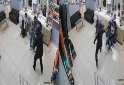 Dükkanında saldırıya uğrayan berber: Azmettiriciler hala dışarda