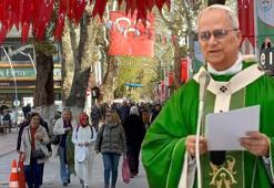 Papa 14'üncü Leo'nun geleceği İznik'e ziyaretçi akını