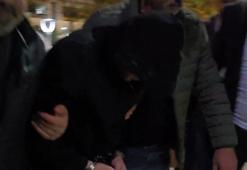 Kuyumcu soyguncusunun kimliği, bant üzerindeki parmak izinden saptandı