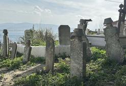 Çanakkale'de tarihi alanda bulunan 829 mezar taşı ve 67 kitabe kayıt altında