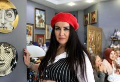 Pandemide mahsur kaldığı kentte, 5 yılda yüzlerce kişiye çini sanatını öğretti