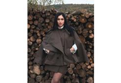 Cemre Baysel, performansıyla ışık saçmaya devam ediyor