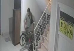 Büyükçekmece'de bisiklet hırsızlığı kamerada
