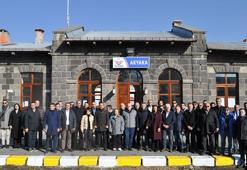 Türkiye ve Ermenistan heyetleri, Kars-Gümrü demir yolunun rehabilitasyonu görüşmelerini gerçekleştirdi