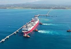 Bakan Bayraktar: İhtiyaç duyduğumuz doğal gazın yarısını LNG olarak alabilir hale geldik