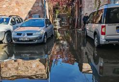Ayvalık'ta sağanak; metrekareye 120 kilogram yağış düştü