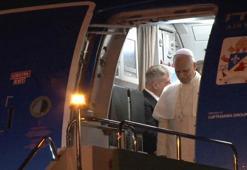 Papa’nın uçağı için teknisyen geldi; yazılım yüklemesi yapılacak