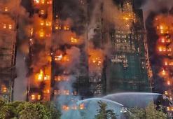 Hong Kong’da 3 gün yas ilan edildi