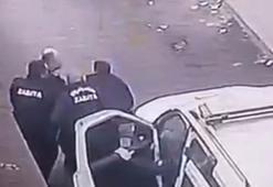 Küçükçekmece'de iş yeri mühürlenen esnaf ile zabıtalar arasında yaşanan gerginlik kamerada