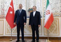 Dışişleri Bakanı Fidan, İran Dışişleri Bakanı Arakçi ile görüştü