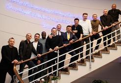 Fenerbahçe’nin efsane futbolcuları derbi öncesi bir araya geldi