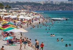 Antalya tatilini Ruslar 'sıcak', Almanlar 'serin' havada tercih etti