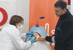 İzmir'den Batman'a gelen gönüllü hekimler, özel bireylerin dişlerini tedavi etti