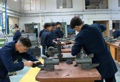 Meslek lisesinden 27 ülkeye yedek parça ihracatı