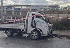 Sancaktepe’de kayganlaşan yolda kamyonet hafriyat kamyonuna çarptı: 1 ölü