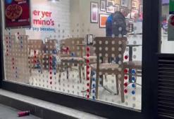 Bursa'da pizza dükkanına silahlı saldırı