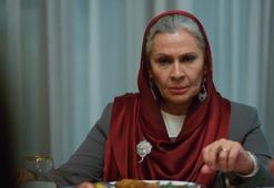 Uzak Şehir’de, Hanımağa 'Sadakat Albora'nın taktığı tel kırma şala yoğun ilgi