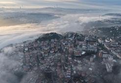 İstanbul'da etkili olan sis havadan görüntülendi