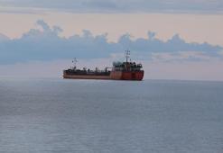 Saldırıya uğrayan ‘MIDVOLGA-2’ isimli gemi Sinop açıklarında bekliyor
