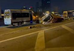 Bağcılar TEM Otoyolu'nda zincirleme kaza; trafik yoğunluğu oluştu