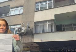 Üst katındaki ‘çöp ev’den akan su dükkanını basan esnaf 7 yıldır çözüm bekliyor
