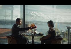 Eşref, Nisan’dan kuşkulanıyor