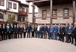 Bakan Ersoy: Yurt dışına ihraç edilen dizileri destekleyeceğiz