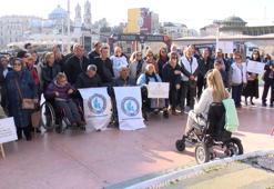3 Aralık Engelliler Günü nedeniyle Taksim’de tören düzenlendi