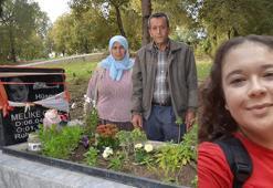 Kızının mezarındaki çiçekleri çalanlardan şikayetçi oldu