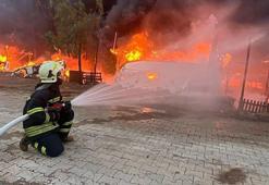 Muğla'da koydaki karavanda çıkan yangın, diğerlerine sıçradı