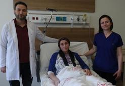 Forklift kazasında bacaklarını kaybetme riski bulunan Özlem, ameliyatla sağlığına kavuştu
