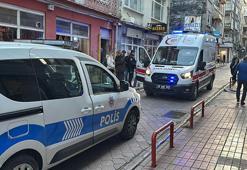 Kardeşiyle birlikte arkadaşını bıçakladı